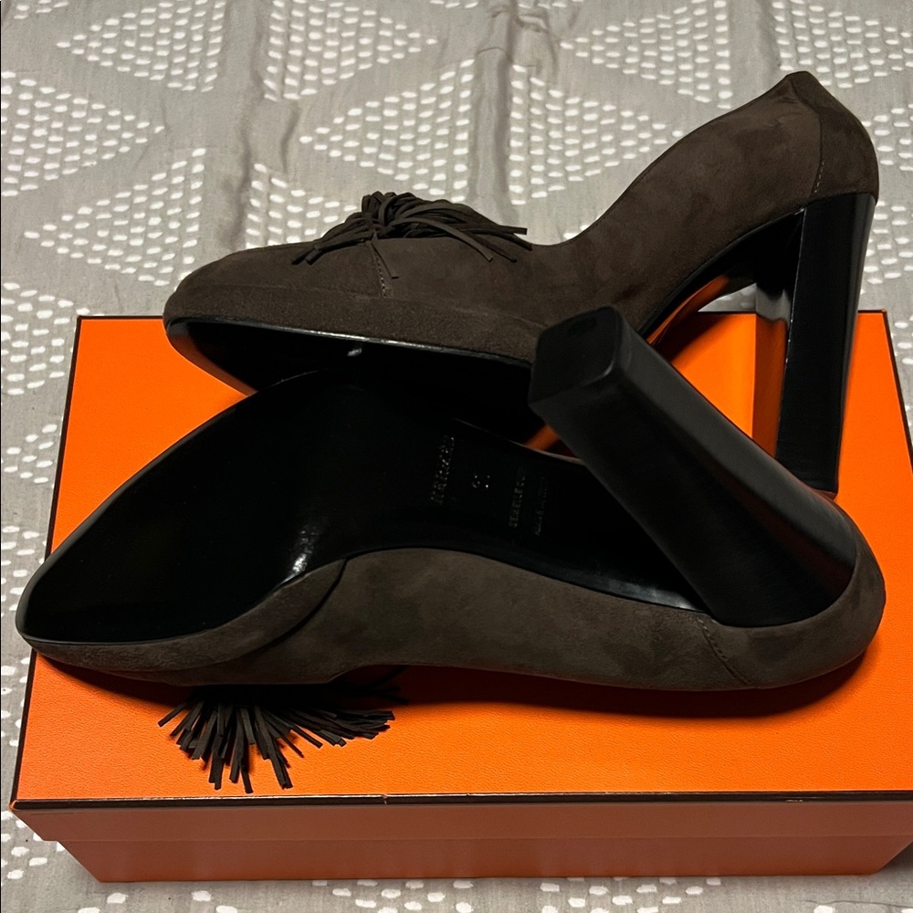 Hermes Dark Brown Heels with Tassel Accent Never Worn!! - Picture 5 of 16